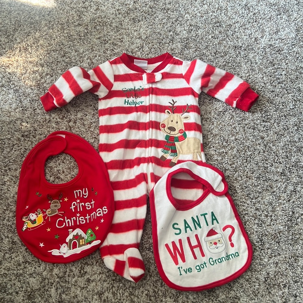 Adorable Holiday Onesie and Bibs Bundle!! Size 3M by Carters and Koala Baby/Kids